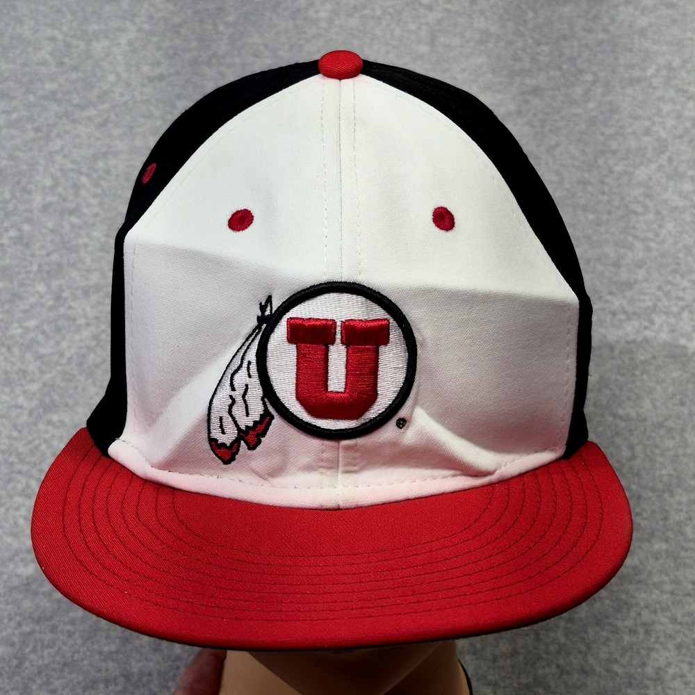 Utah Utes Under Armour Fitted Hat Men's Red White On Field Cap NCAA OSFM